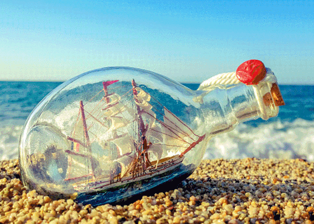 探索海洋奇迹，漂流瓶传递的神秘信息