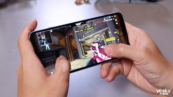 用黑鲨手机2玩游戏怎么样-黑鲨手机2游戏迷必备，超强性能让你畅享游戏世界